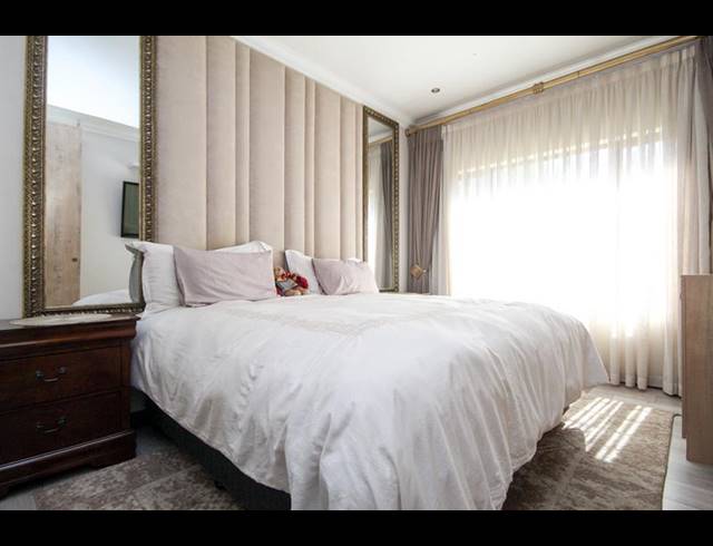 3 BEDROOM TOWNHOUSE FOR SALE IN THATCHFIELD